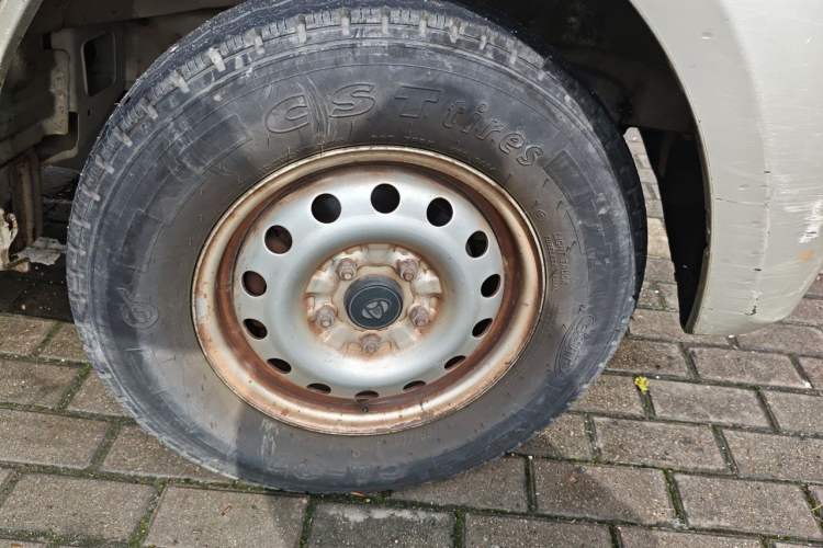Used CHANGAN KAICHENG Star 9 2015 1.5L Base Version 4G15S Right Front Wheel Hub