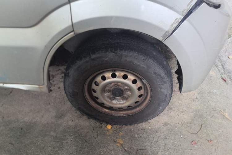 Used CHANGAN KAICHENG Star 9 2015 1.5L Base Version 4G15S Right Front Wheel Hub