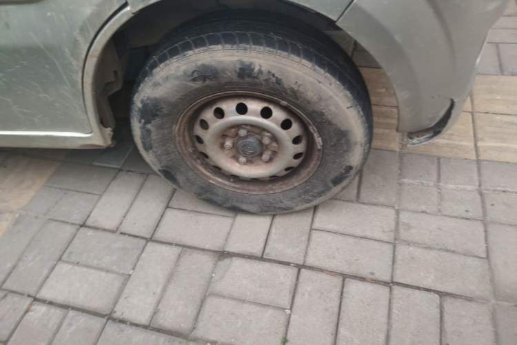 Used CHANGAN KAICHENG Star 9 2015 1.5L Base Version 4G15S Right Front Wheel Hub
