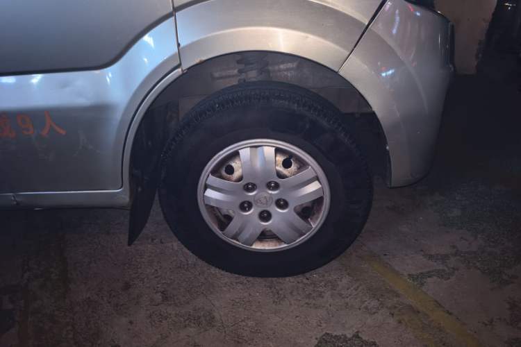 Used CHANGAN KAICHENG Star 9 2015 1.5L Base Version 4G15S Right Front Wheel Hub