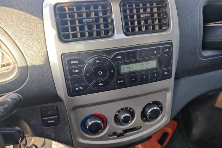 Used CHANGAN KAICHENG Star 9 2015 1.5L Base Version 4G15S Audio And AC Panel