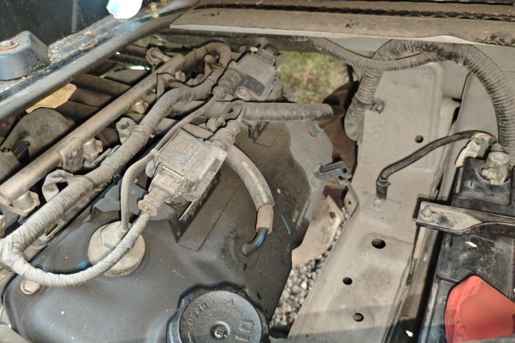 Used CHANGAN KAICHENG Star 9 2015 1.5L Base Version 4G15S Engine Bay