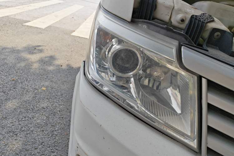 Used CHANGAN KAICHENG Star 9 2015 1.5L Base Version 4G15S Right Front Headlight