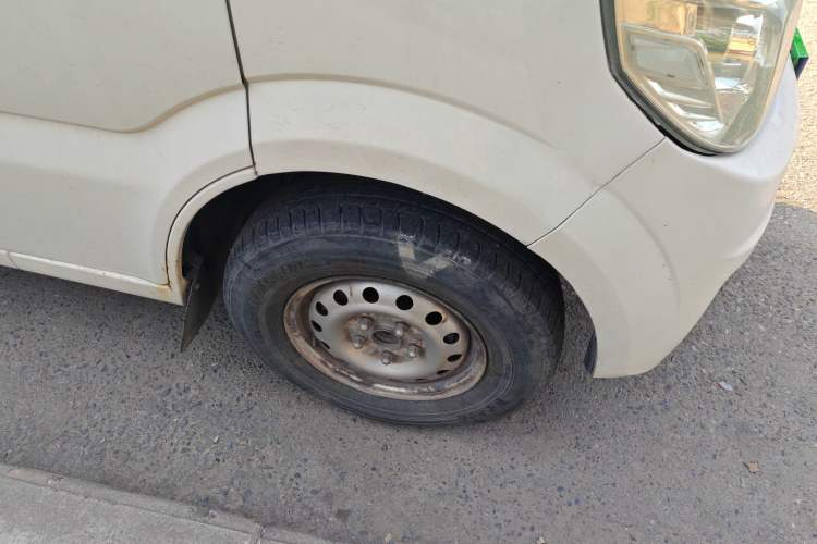 Used CHANGAN KAICHENG Star 9 2015 1.5L Base Version 4G15S Right Front Wheel Hub