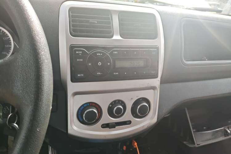 Used CHANGAN KAICHENG Star 9 2015 1.5L Base Version 4G15S Audio And AC Panel