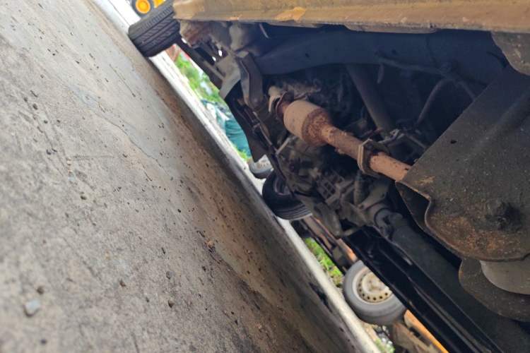 Used CHANGAN KAICHENG Star 9 2015 1.5L Standard 4G15S Chassis Rear Left