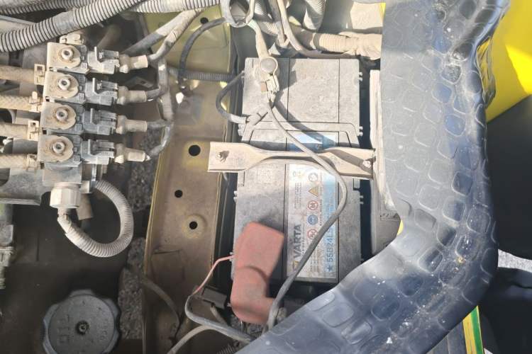 Used CHANGAN KAICHENG Star 9 2015 1.5L Base Version 4G15S Engine Bay Left