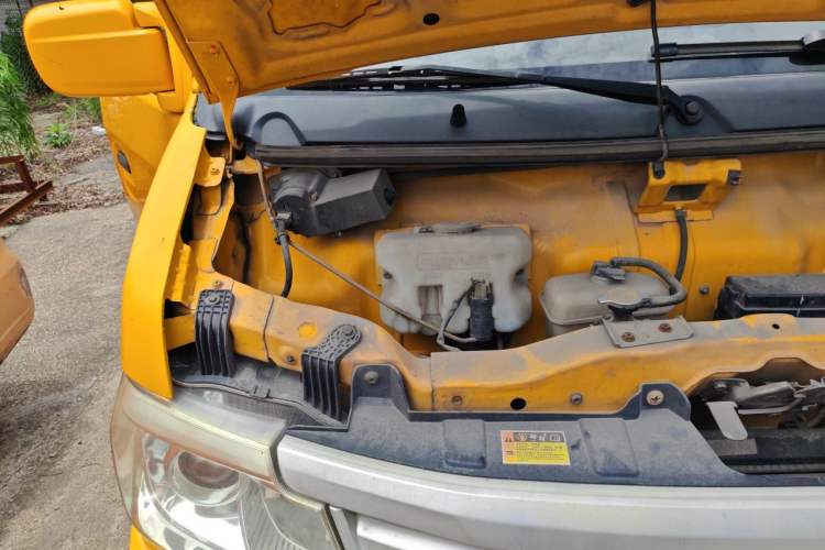 Used CHANGAN KAICHENG Star 9 2015 1.5L Standard 4G15S Engine Bay Right