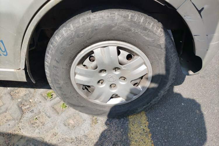Used CHANGAN KAICHENG Star 9  Right Front Wheel Hub