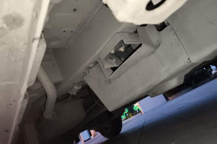 Used CHANGAN KAICHENG Star 9 2019 1.5L Base Model Van Transporter 4G15S Chassis Front Right
