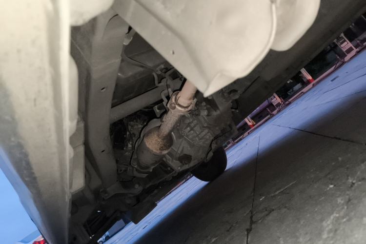 Used CHANGAN KAICHENG Star 9 2019 1.5L Base Model Van Transporter 4G15S Chassis Rear Left