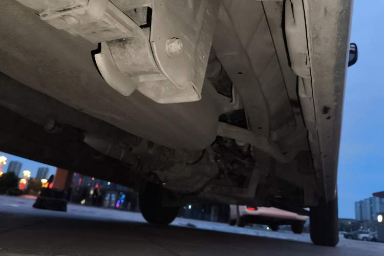 Used CHANGAN KAICHENG Star 9 2019 1.5L Base Model Van Transporter 4G15S Chassis Rear Right