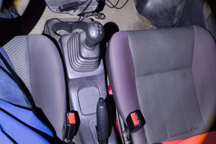 Used CHANGAN KAICHENG Star 9 2019 1.5L Base Model Van Transporter 4G15S Gear Lever