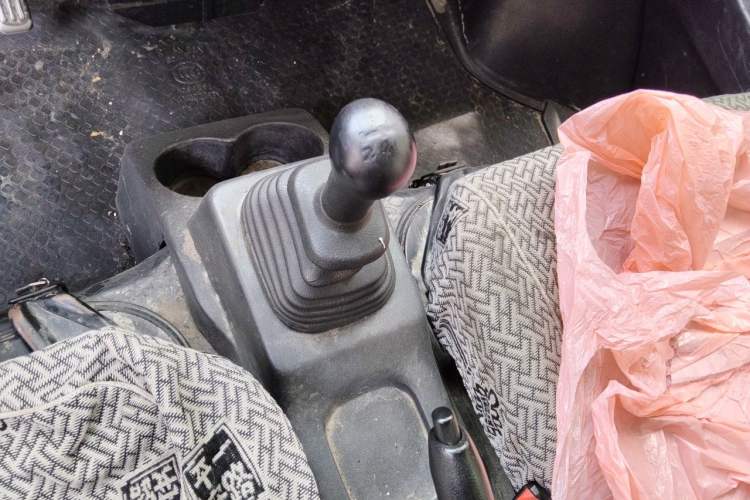 Used CHANGAN KAICHENG Star 9 2019 1.5L Base Model Passenger Vehicle 4G15S Gear Lever