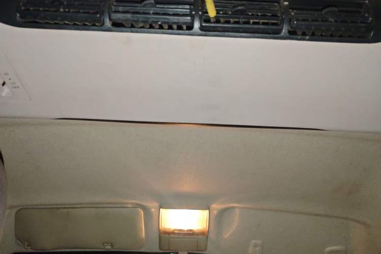 Used CHANGAN KAICHENG Star 9 2019 1.5L Base Model Van Transporter 4G15S Headliner