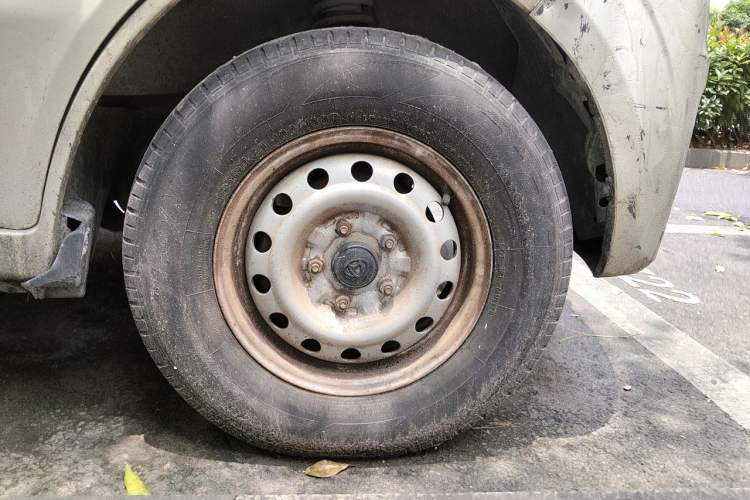 Used CHANGAN KAICHENG Star 9 2019 1.5L Base Model Passenger Vehicle 4G15S Right Front Wheel Hub