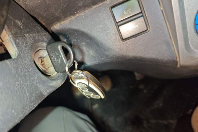 Used CHANGAN KAICHENG Star 9 2019 1.5L Base Model Van Transporter 4G15S Vehicle Key