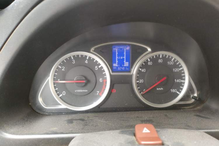 Used CHANGAN KAICHENG Star 9 2019 1.5L Base Model Van Transporter 4G15S Instrument Cluster
