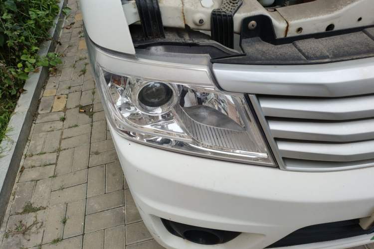 Used CHANGAN KAICHENG Star 9 2019 1.5L Base Model Van Transporter 4G15S Right Front Headlight
