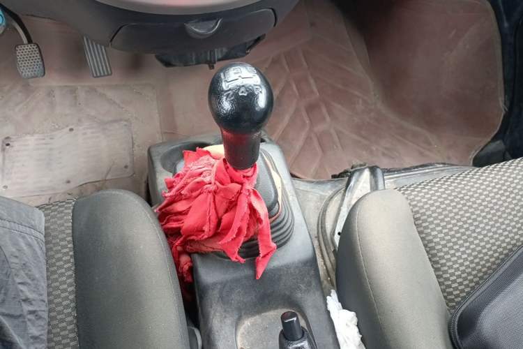 Used CHANGAN KAICHENG Star 9 2020 1.5L Standard Van Transporter 2-Seater China VI Emission Standard DAM15KR Gear Lever