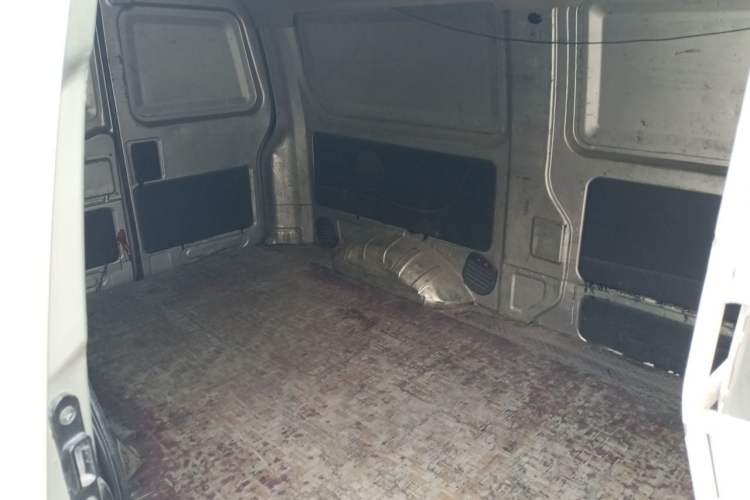 Used CHANGAN KAICHENG Star 9 2020 1.5L Standard Van Transporter 2-Seater China VI Emission Standard DAM15KR Left Rear Seat