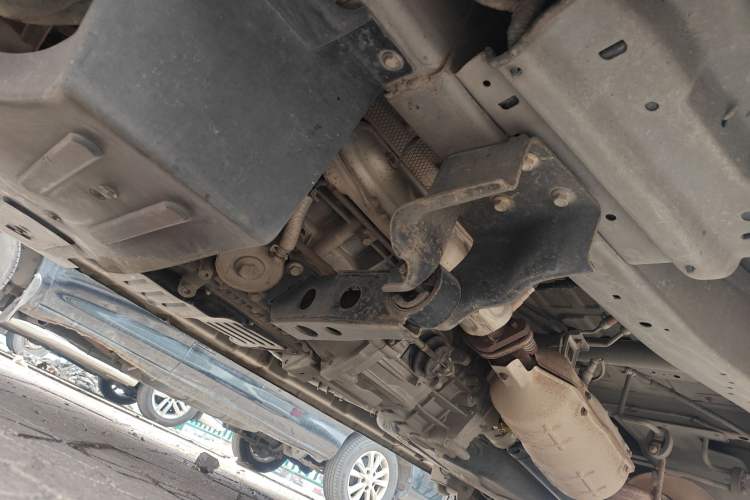 Used CHANGAN KAICHENG Star 9 2020 1.5L Standard-Model 5-Seater Bus China VI Emission Standard DAM15KR Chassis Front Left