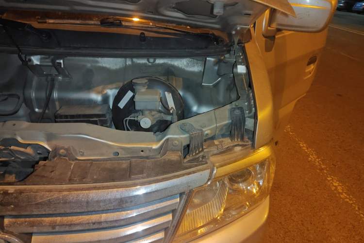 Used CHANGAN KAICHENG Star 9 2020 1.5L Standard-Model 7-Seater Bus China VI Emission Standard DAM15KR Engine Bay Left