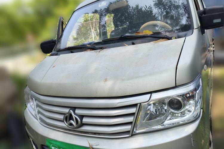 Used CHANGAN KAICHENG Star 9 2020 1.5L Base Model Van Transporter 5-Seater China VI Emission Standard DAM15KR Front