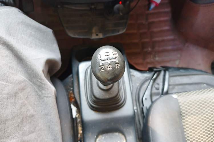 Used CHANGAN KAICHENG Star 9 2020 1.5L Base Model 7-Seater Passenger Vehicle China VI Emission Standard DAM15KR Gear Lever