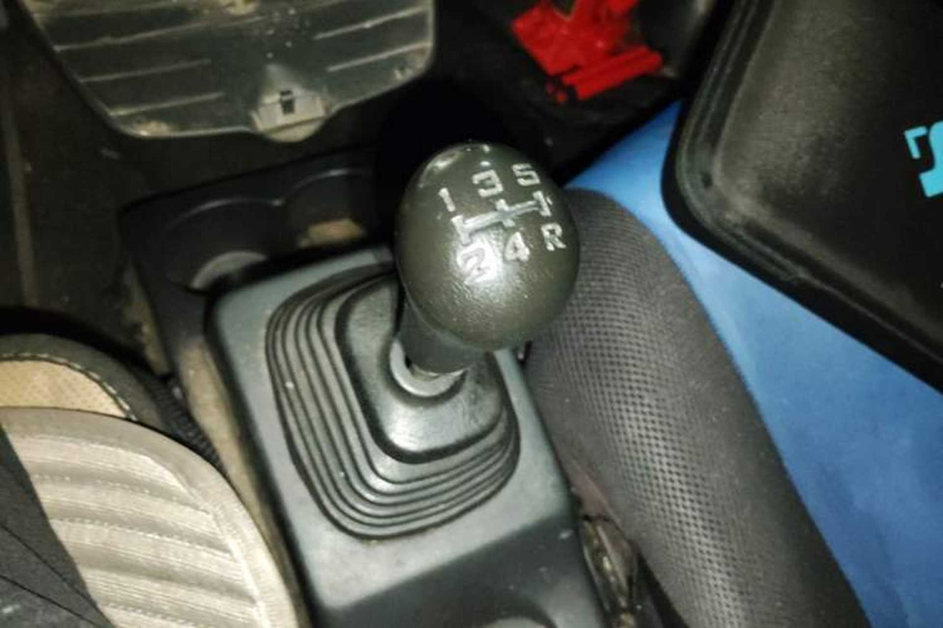 Used CHANGAN KAICHENG Star 9 2020 1.5L Basic Van Transporter 2 Seats China VI Standard DAM15KR Gear Lever