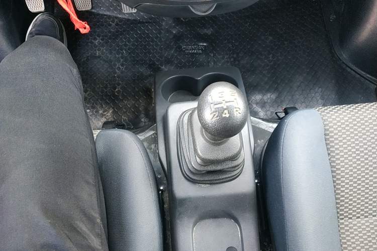 Used CHANGAN KAICHENG Star 9 2020 1.5L Standard Van Transporter 2-Seater China VI Emission Standard DAM15KR Gear Lever