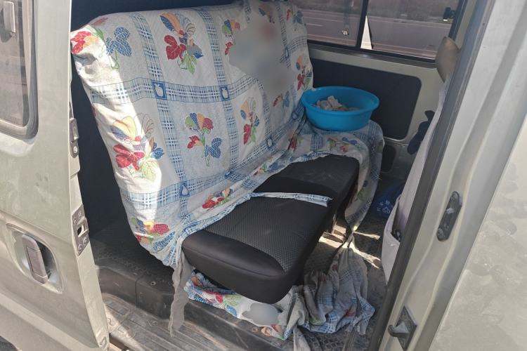 Used CHANGAN KAICHENG Star 9 2020 1.5L Standard Van Transporter 5-Seater China VI Emission Standard DAM15KR Left Rear Seat