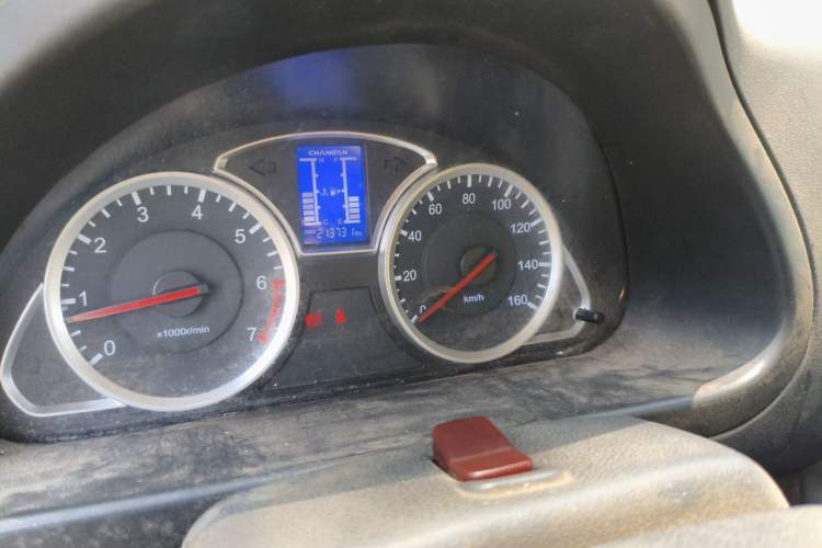 Used CHANGAN KAICHENG Star 9 2020 1.5L Base Model Van Transporter 5-Seater China VI Emission Standard DAM15KR Odometer Close Up