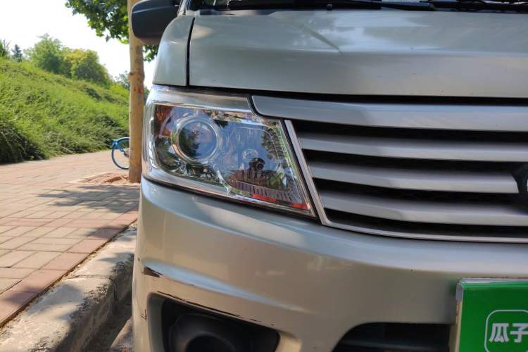 Used CHANGAN KAICHENG Star 9 2020 1.5L Standard-Model 5-Seater Bus China VI Emission Standard DAM15KR Right Front Headlight