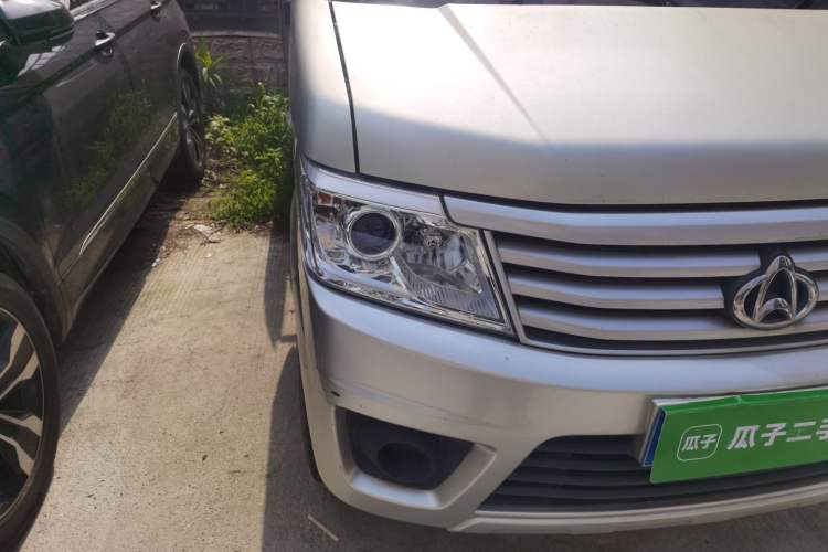 Used CHANGAN KAICHENG Star 9 2020 1.5L Base Model 5-Seater Passenger Vehicle China VI Emission Standard DAM15KR Right Front Headlight