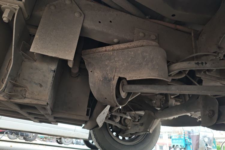 Used CHANGAN KAICHENG Star 9EV 2018 Truck Chassis Front Right
