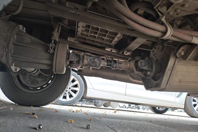 Used CHANGAN KAICHENG Star 9EV 2018 Truck Chassis Rear Right