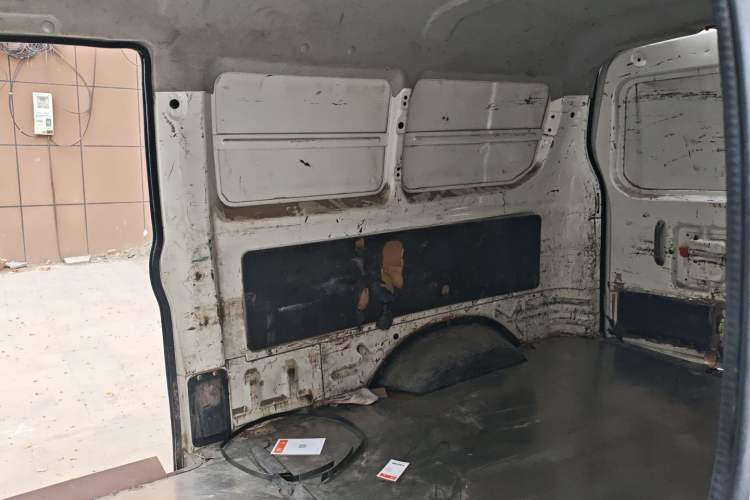Used CHANGAN KAICHENG Star 9EV 2018 Truck Left Rear Seat
