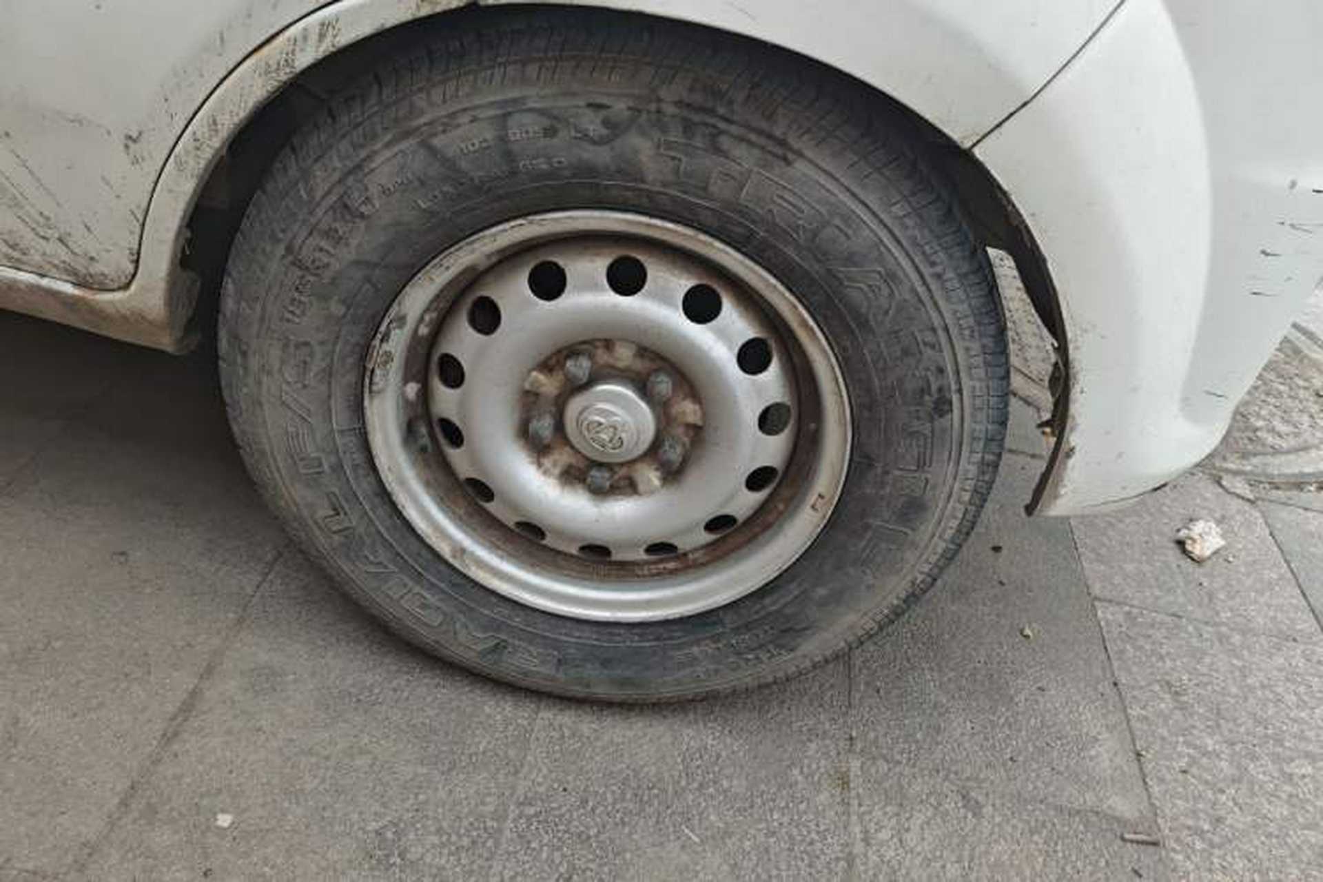 Used CHANGAN KAICHENG Star 9EV 2018 Truck Right Front Wheel Hub