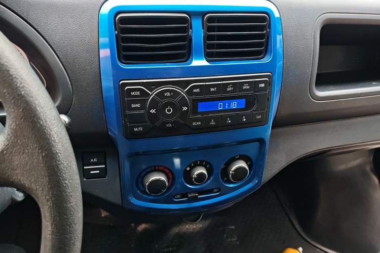 Used CHANGAN KAICHENG Star 9EV 2022 Pure Electric 7-Seater Bus 60kW Audio And AC Panel