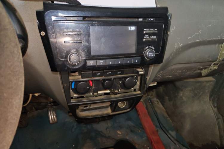 Used CHANGAN KAICHENG Star S460 2009 1.0L Standard Version Audio And AC Panel