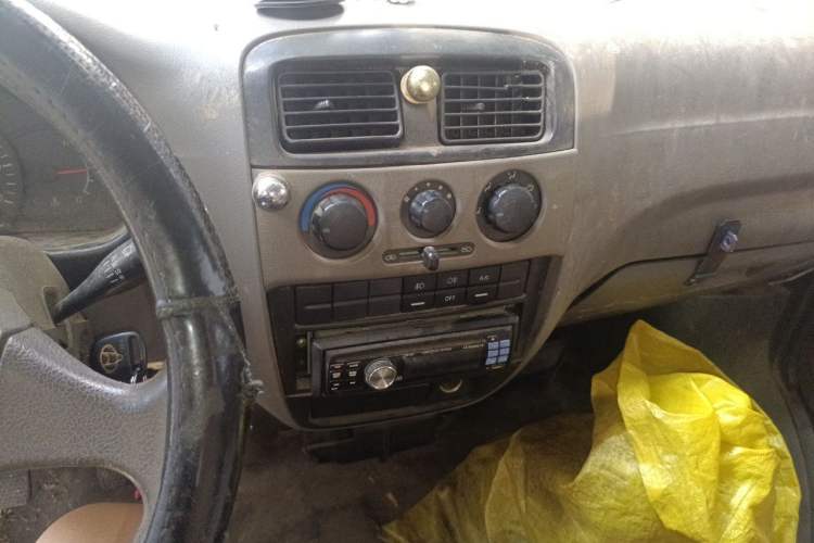 Used CHANGAN KAICHENG Star S460 2009 1.3L Standard Version Audio And AC Panel