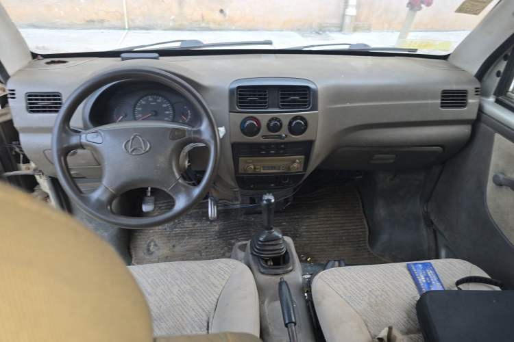 Used CHANGAN KAICHENG Star S460 2009 1.0L Base Version Center Console
