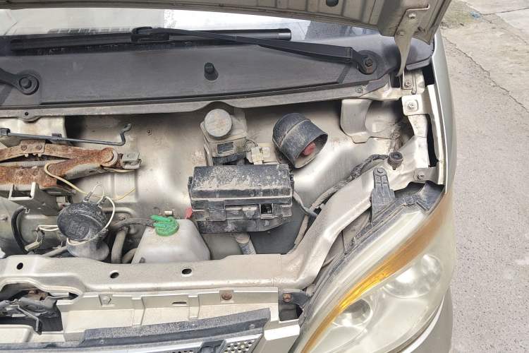 Used CHANGAN KAICHENG Star S460 2009 1.0L Base Version Engine Bay Left