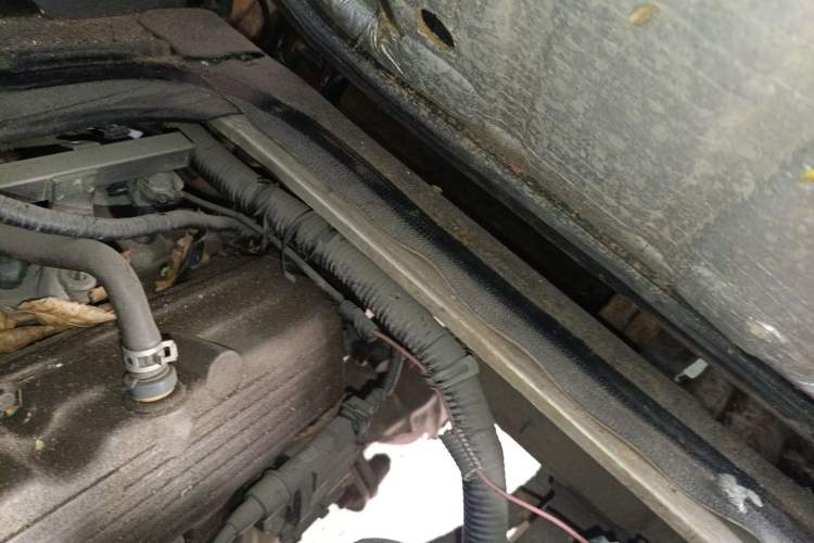Used CHANGAN KAICHENG Star S460 2009 1.3L Standard Version Engine Bay Left