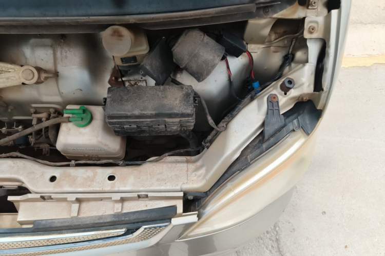 Used CHANGAN KAICHENG Star S460 2009 1.3L Base Version Engine Bay Left