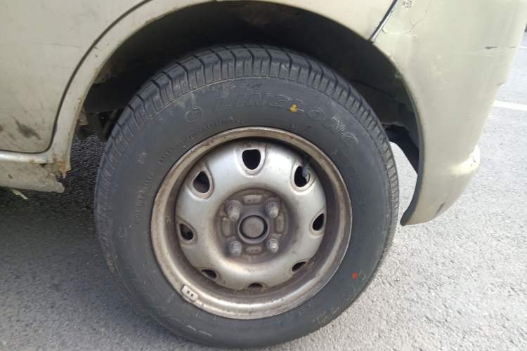 Used CHANGAN KAICHENG Star S460 2009 1.0L Base Version Right Front Wheel Hub