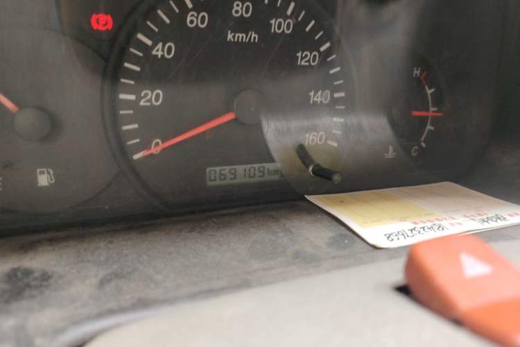 Used CHANGAN KAICHENG Star S460 2009 1.3L Base Version Odometer Close Up