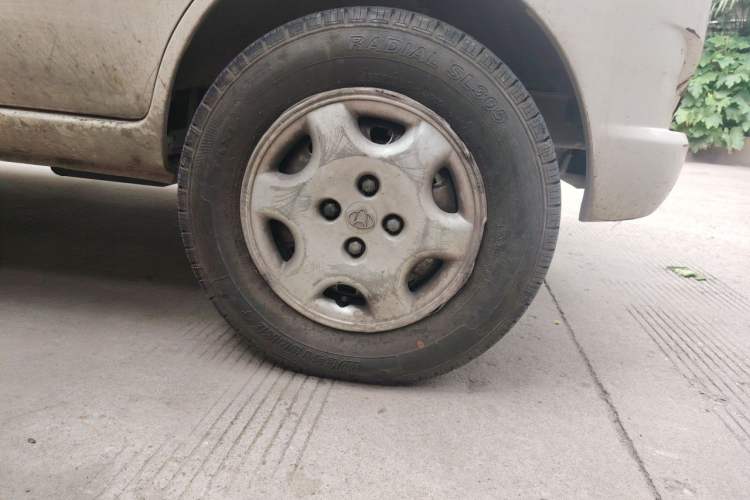 Used CHANGAN KAICHENG Star S460 2009 1.3L Base Version Right Front Wheel Hub