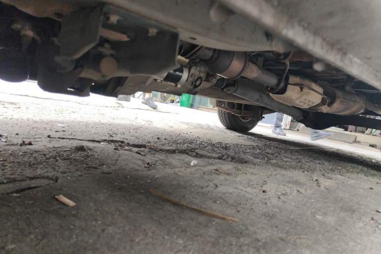 Used CHANGAN KAICHENG Taurus 2011 1.3L Supreme Model Chassis Front Left